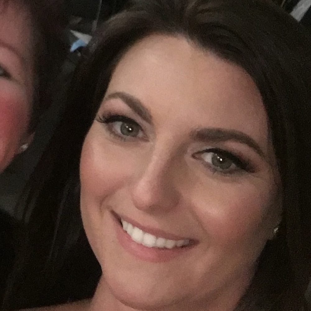 Meet your Posher, Gina